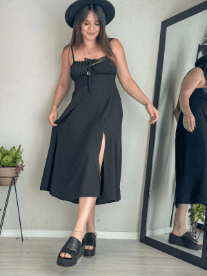 Vestido Midi Cecilia Preto