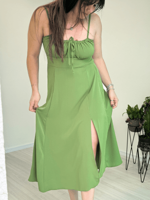 Vestido Midi Cecilia Verde Musgo